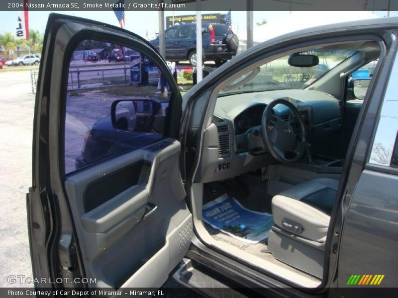 Smoke Metallic / Graphite/Titanium 2004 Nissan Armada SE