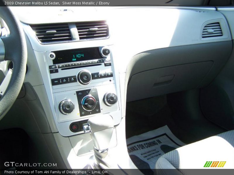 Silver Moss Metallic / Ebony 2009 Chevrolet Malibu LS Sedan