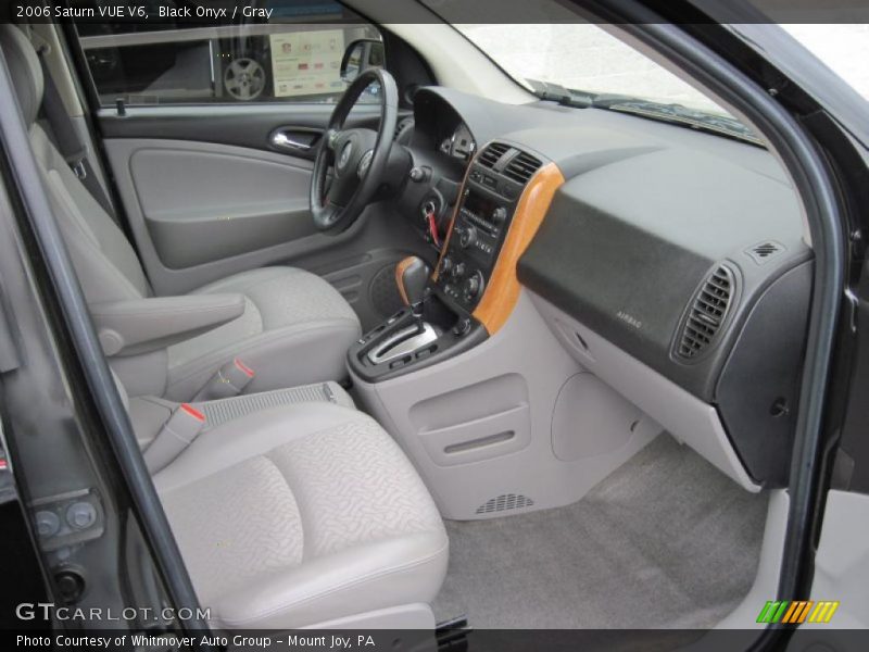 Black Onyx / Gray 2006 Saturn VUE V6