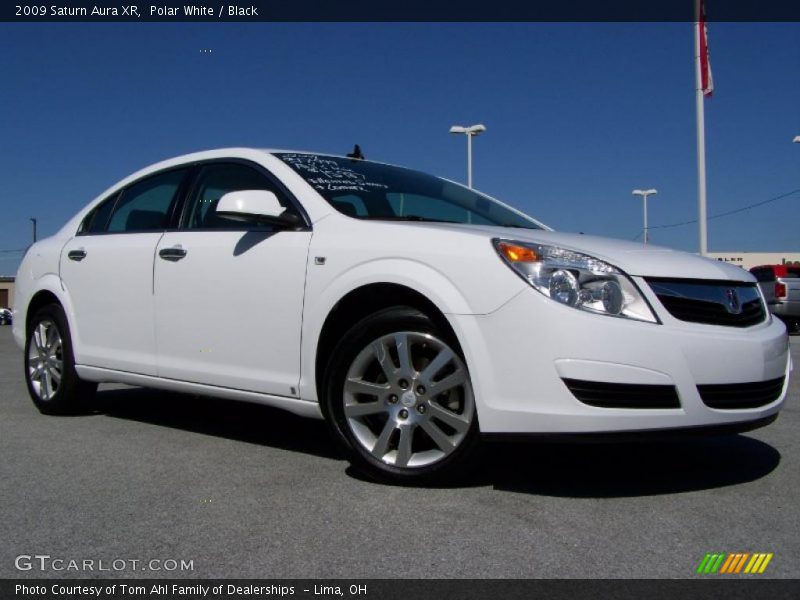 Polar White / Black 2009 Saturn Aura XR