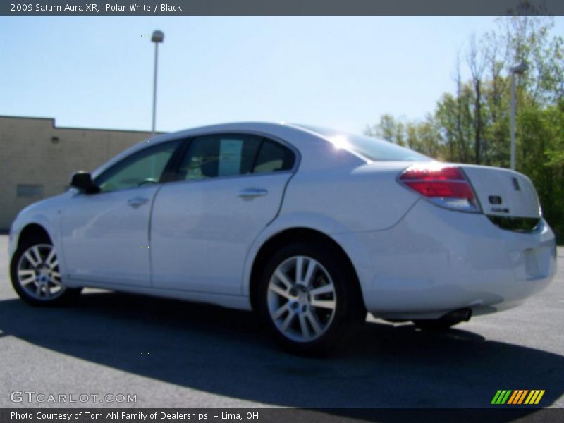 Polar White / Black 2009 Saturn Aura XR