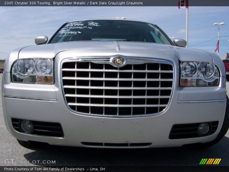Bright Silver Metallic / Dark Slate Gray/Light Graystone 2005 Chrysler 300 Touring