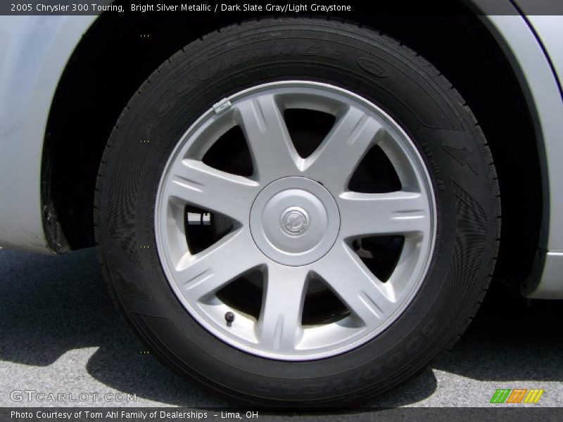 Bright Silver Metallic / Dark Slate Gray/Light Graystone 2005 Chrysler 300 Touring