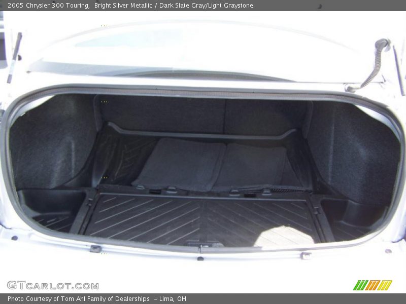 Bright Silver Metallic / Dark Slate Gray/Light Graystone 2005 Chrysler 300 Touring