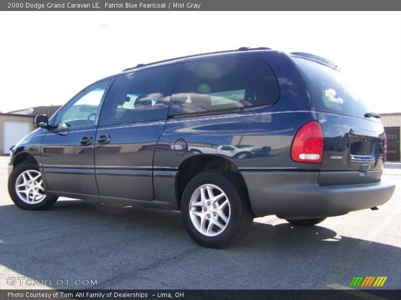 Patriot Blue Pearlcoat / Mist Gray 2000 Dodge Grand Caravan LE
