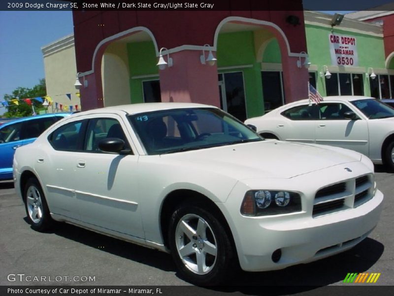 Stone White / Dark Slate Gray/Light Slate Gray 2009 Dodge Charger SE