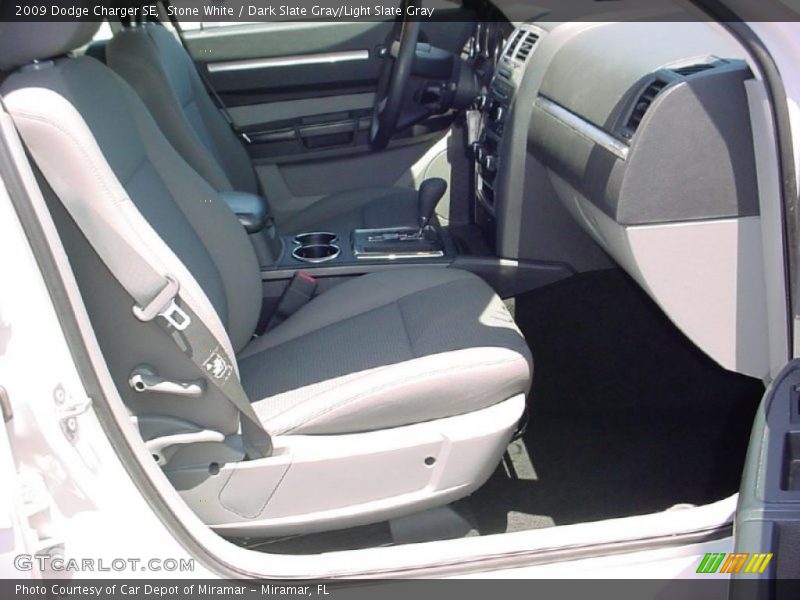 Stone White / Dark Slate Gray/Light Slate Gray 2009 Dodge Charger SE