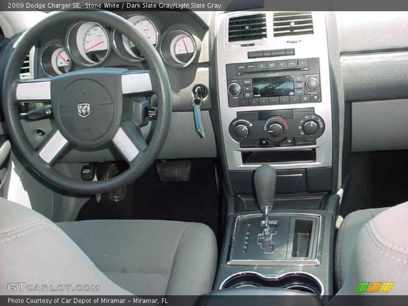 Stone White / Dark Slate Gray/Light Slate Gray 2009 Dodge Charger SE