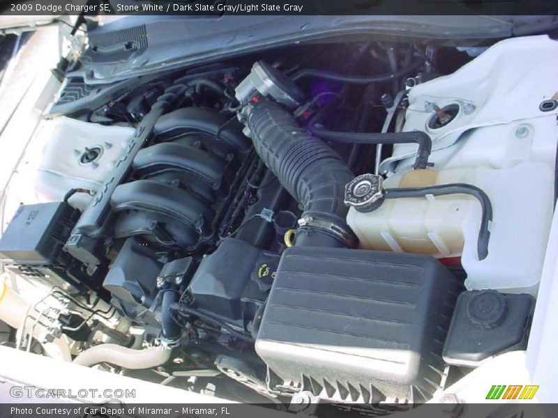 Stone White / Dark Slate Gray/Light Slate Gray 2009 Dodge Charger SE