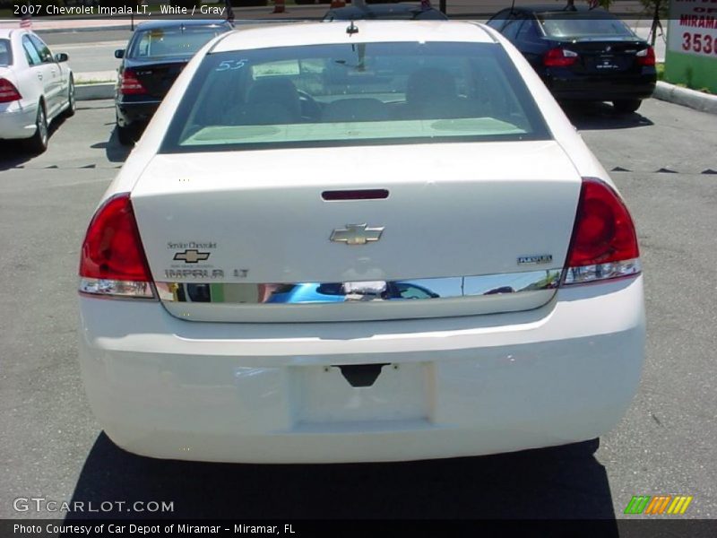White / Gray 2007 Chevrolet Impala LT