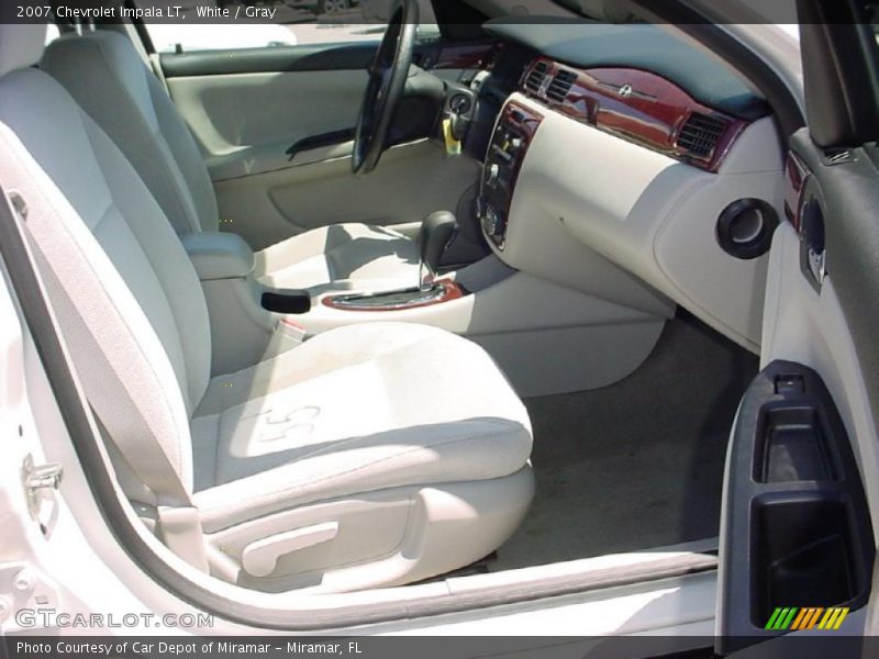White / Gray 2007 Chevrolet Impala LT