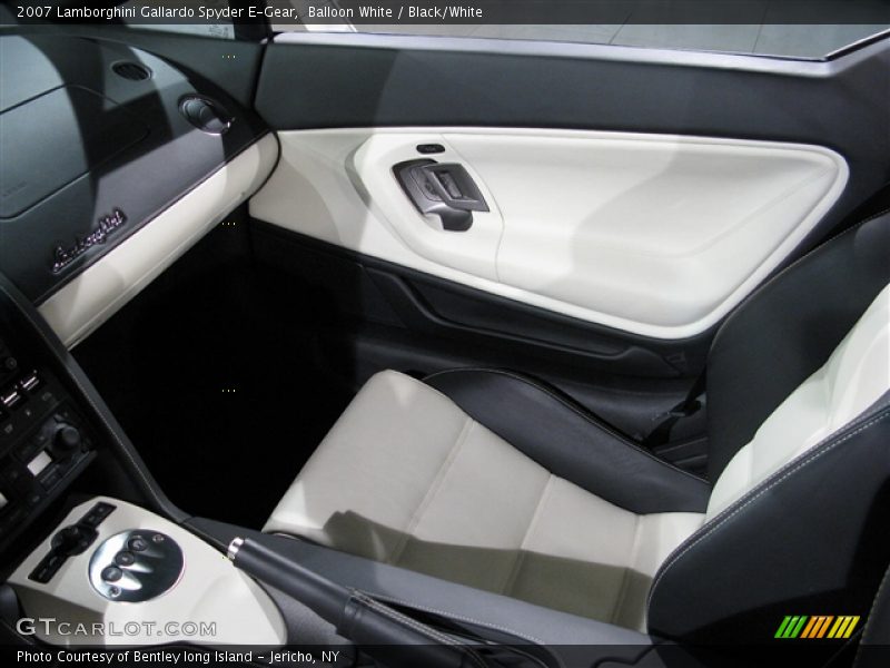 Balloon White / Black/White 2007 Lamborghini Gallardo Spyder E-Gear