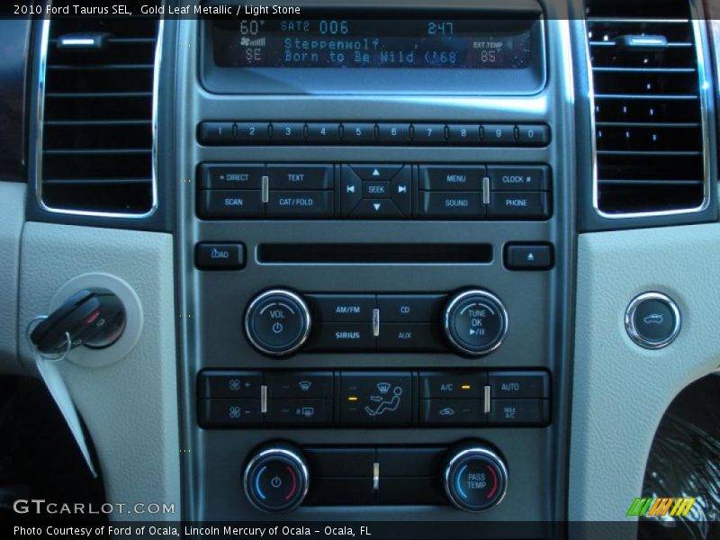 Gold Leaf Metallic / Light Stone 2010 Ford Taurus SEL