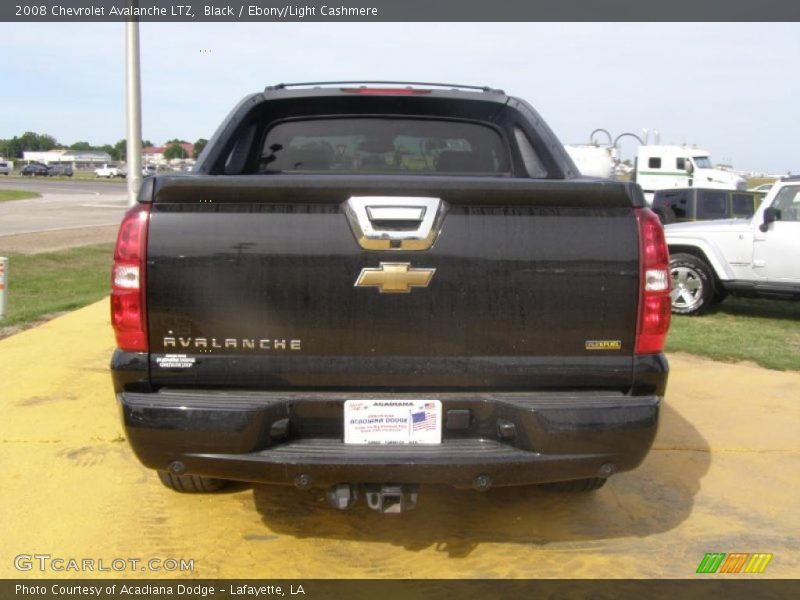 Black / Ebony/Light Cashmere 2008 Chevrolet Avalanche LTZ