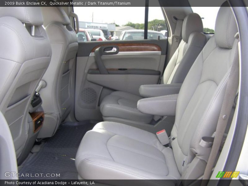 Quicksilver Metallic / Dark Titanium/Titanium 2009 Buick Enclave CX