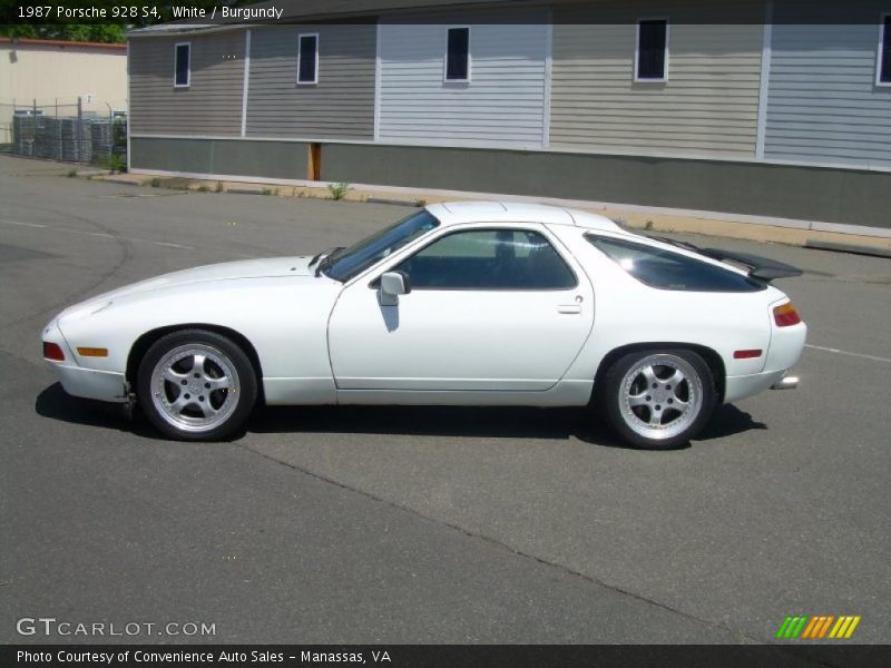 White / Burgundy 1987 Porsche 928 S4