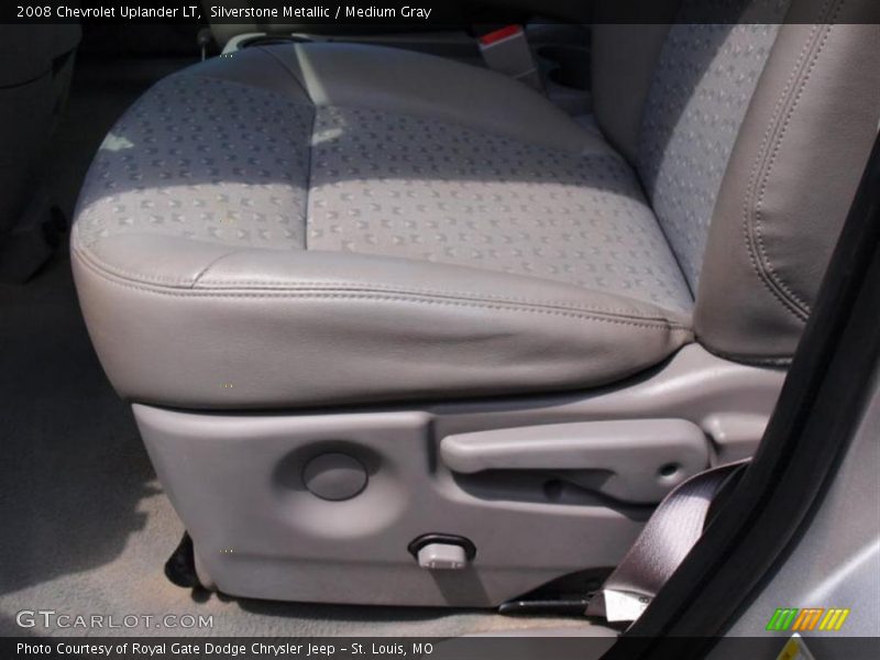 Silverstone Metallic / Medium Gray 2008 Chevrolet Uplander LT