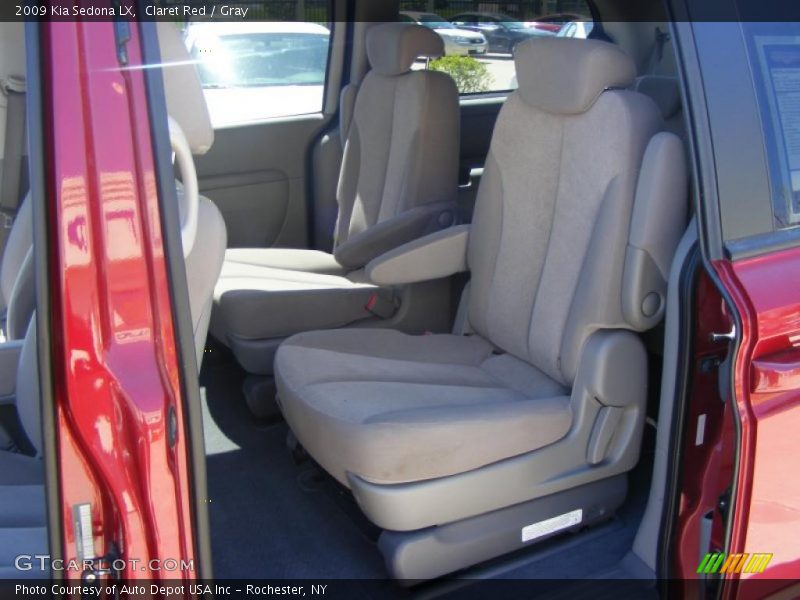 Claret Red / Gray 2009 Kia Sedona LX