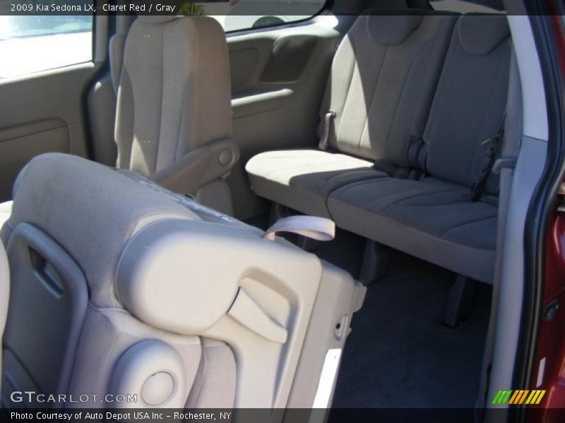 Claret Red / Gray 2009 Kia Sedona LX