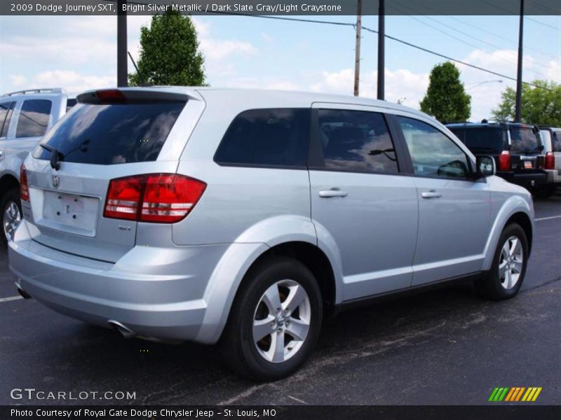 Bright Silver Metallic / Dark Slate Gray/Light Graystone 2009 Dodge Journey SXT