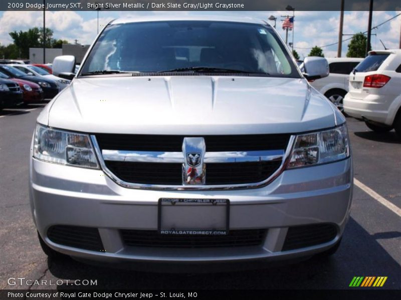 Bright Silver Metallic / Dark Slate Gray/Light Graystone 2009 Dodge Journey SXT