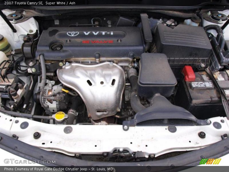 Super White / Ash 2007 Toyota Camry SE