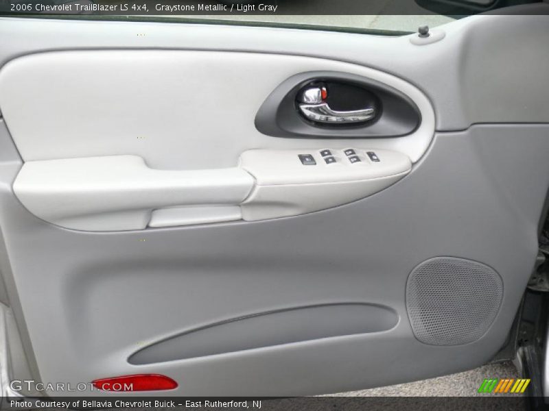 Graystone Metallic / Light Gray 2006 Chevrolet TrailBlazer LS 4x4