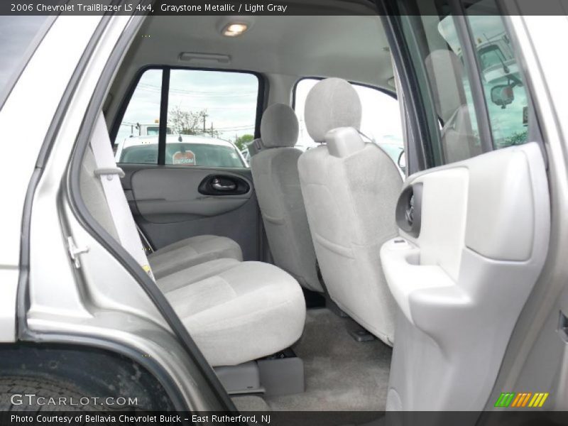 Graystone Metallic / Light Gray 2006 Chevrolet TrailBlazer LS 4x4