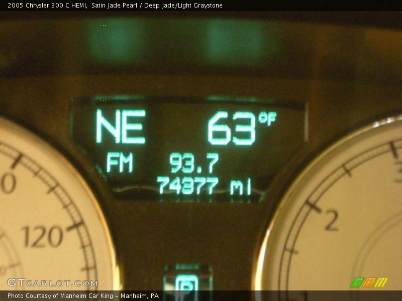 Satin Jade Pearl / Deep Jade/Light Graystone 2005 Chrysler 300 C HEMI