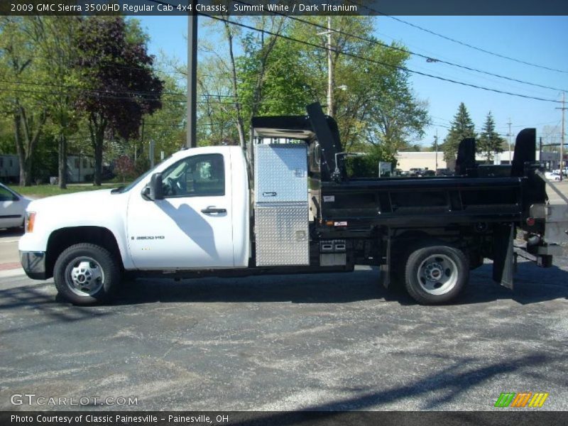 Summit White / Dark Titanium 2009 GMC Sierra 3500HD Regular Cab 4x4 Chassis