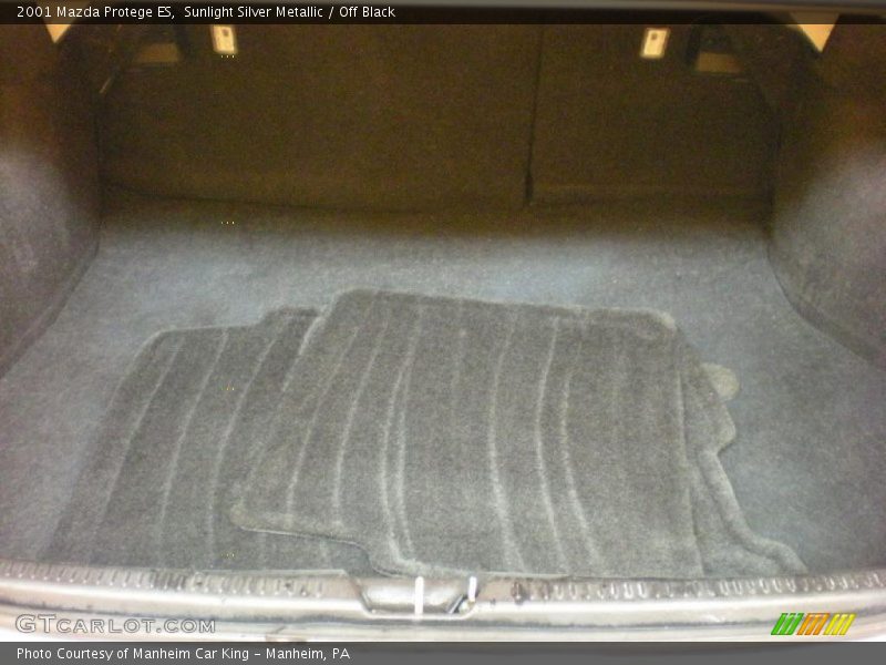 Sunlight Silver Metallic / Off Black 2001 Mazda Protege ES