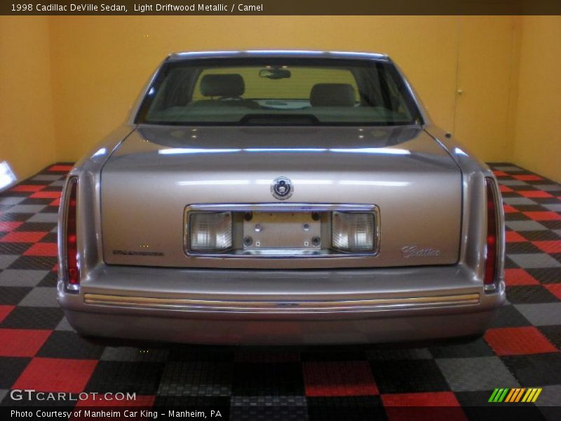 Light Driftwood Metallic / Camel 1998 Cadillac DeVille Sedan