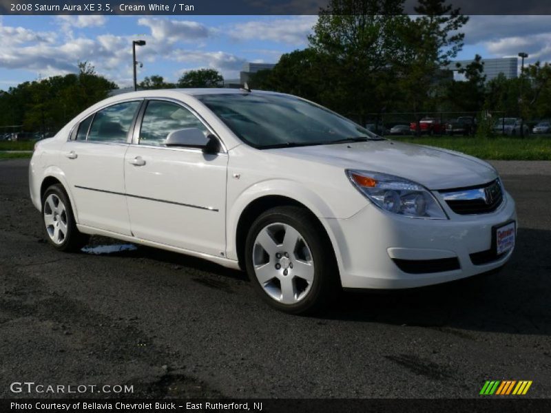 Cream White / Tan 2008 Saturn Aura XE 3.5