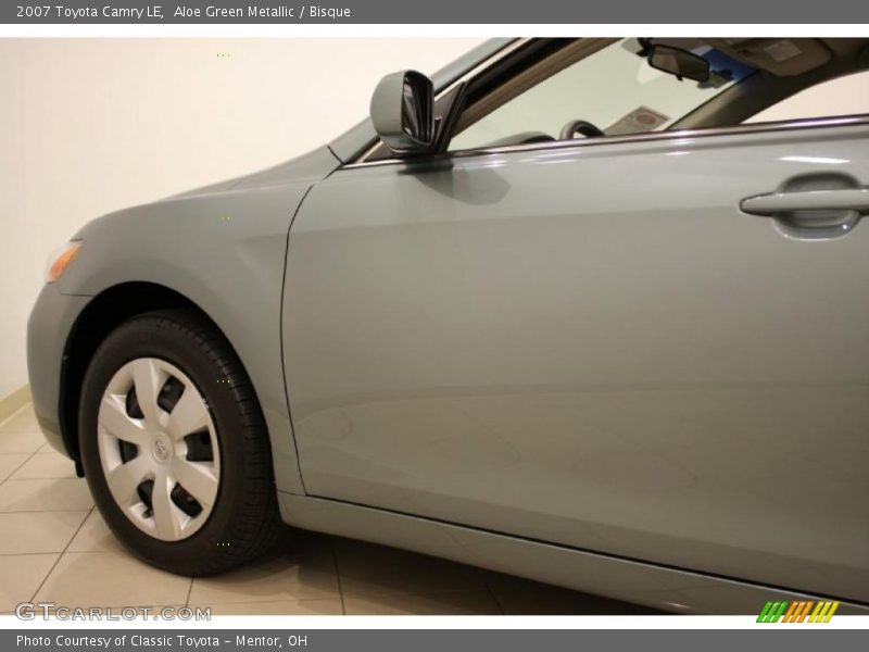 Aloe Green Metallic / Bisque 2007 Toyota Camry LE