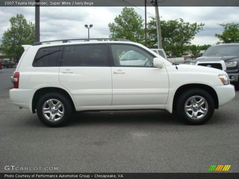 Super White / Ivory Beige 2007 Toyota Highlander
