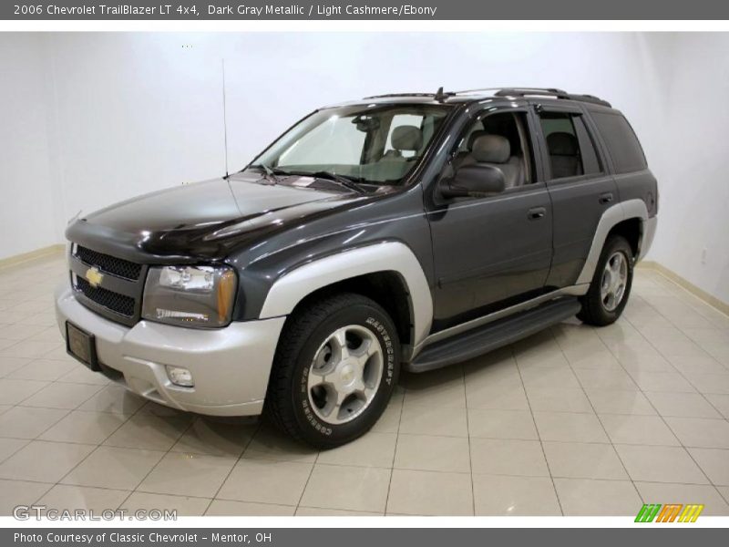 Dark Gray Metallic / Light Cashmere/Ebony 2006 Chevrolet TrailBlazer LT 4x4