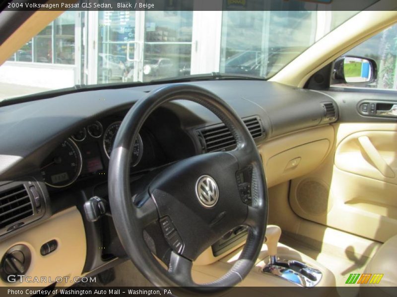 Black / Beige 2004 Volkswagen Passat GLS Sedan