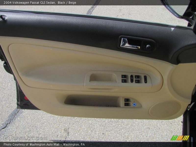 Black / Beige 2004 Volkswagen Passat GLS Sedan
