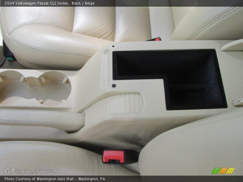 Black / Beige 2004 Volkswagen Passat GLS Sedan