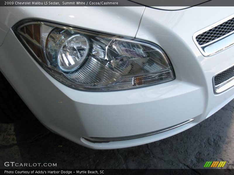 Summit White / Cocoa/Cashmere 2009 Chevrolet Malibu LS Sedan