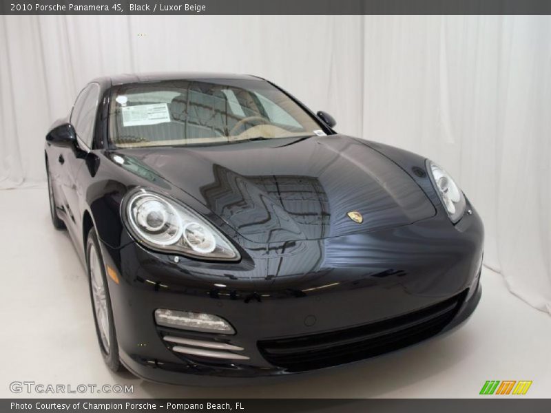 Black / Luxor Beige 2010 Porsche Panamera 4S