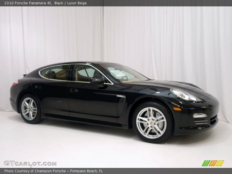 Black / Luxor Beige 2010 Porsche Panamera 4S