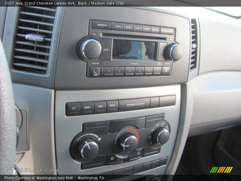 Black / Medium Slate Gray 2007 Jeep Grand Cherokee Laredo 4x4
