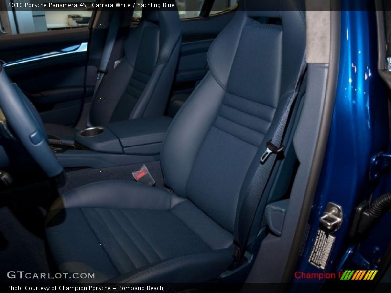 Carrara White / Yachting Blue 2010 Porsche Panamera 4S
