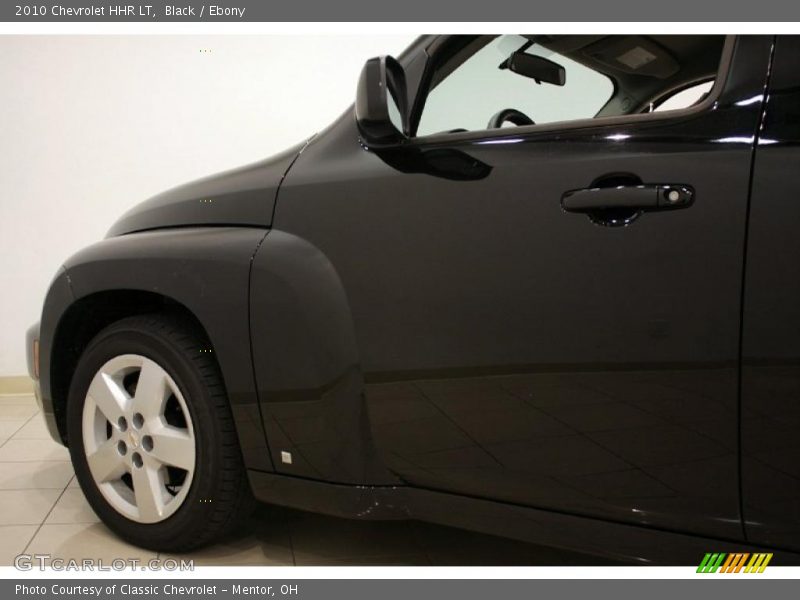Black / Ebony 2010 Chevrolet HHR LT