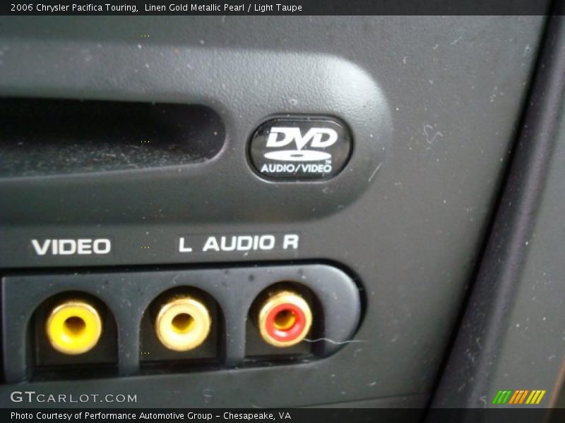 Linen Gold Metallic Pearl / Light Taupe 2006 Chrysler Pacifica Touring