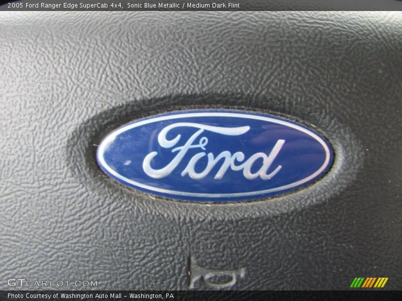 Sonic Blue Metallic / Medium Dark Flint 2005 Ford Ranger Edge SuperCab 4x4