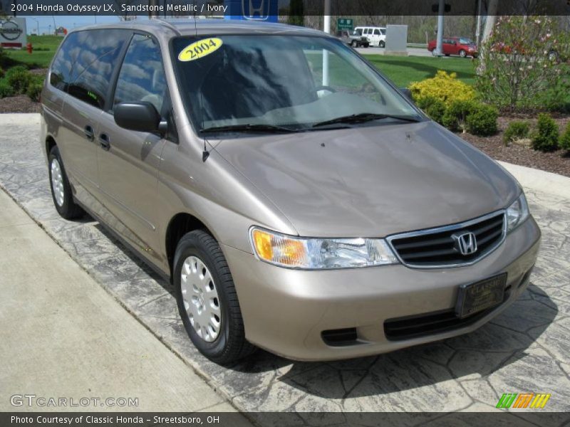 Sandstone Metallic / Ivory 2004 Honda Odyssey LX