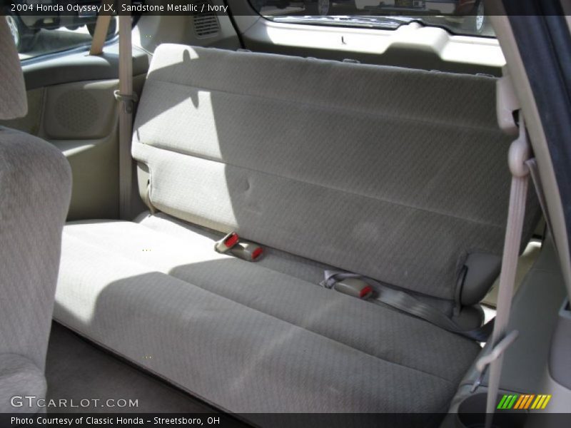 Sandstone Metallic / Ivory 2004 Honda Odyssey LX