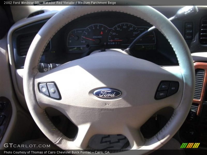 Matador Red Metallic / Medium Parchment Beige 2002 Ford Windstar SEL